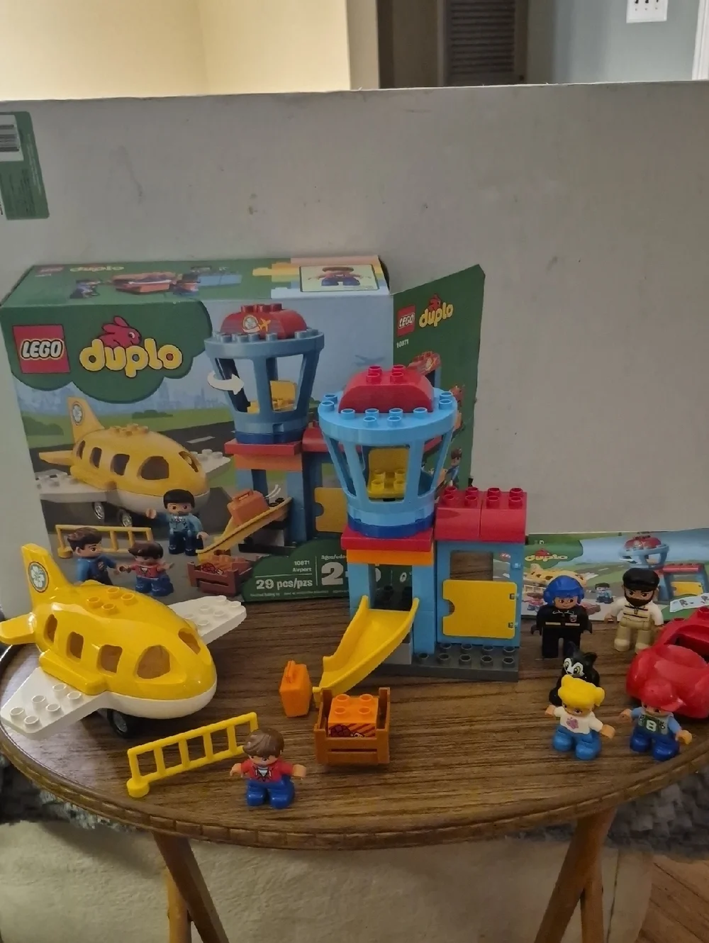Lego Duplo 20871 Airport Playset - Yellow and Blue Like New 90 % Complete.